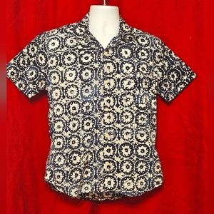 Corridor Men's Short Sleeve Button Down Shirt - Size Small